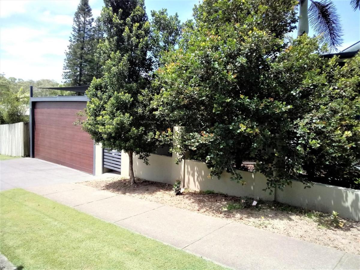 Southport-Dandar Apartment Gold Coast Exterior photo